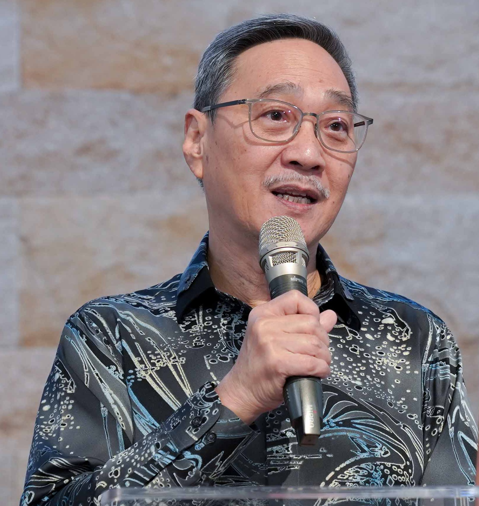 曾金發