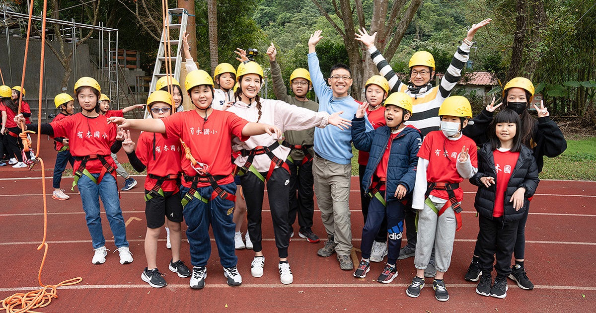 烤箱讀書會-上學趣  在校園中遇見愛  